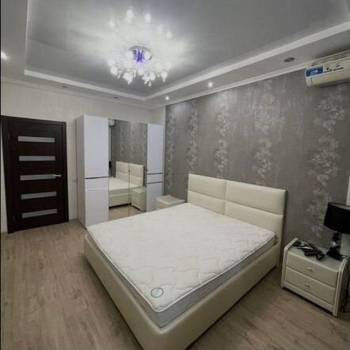 Сдается 2-х комнатная квартира, 70 м²