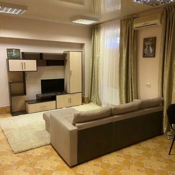 Сдается 1-комнатная квартира, 37 м²