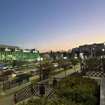 Продается 3-х комнатная квартира, 135 м²