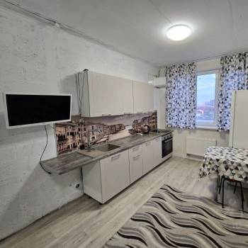 Сдается 1-комнатная квартира, 39,6 м²