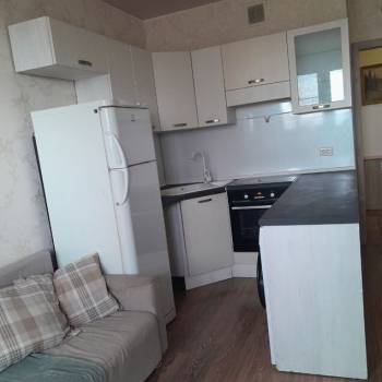 Сдается 1-комнатная квартира, 43 м²