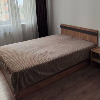 Сдается 1-комнатная квартира, 39 м²