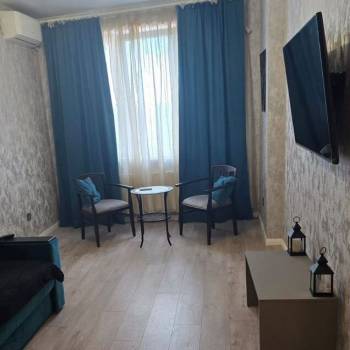 Сдается 1-комнатная квартира, 38 м²