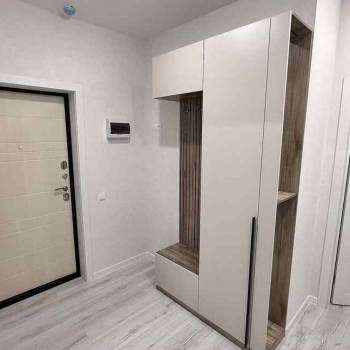 Сдается 2-х комнатная квартира, 82 м²