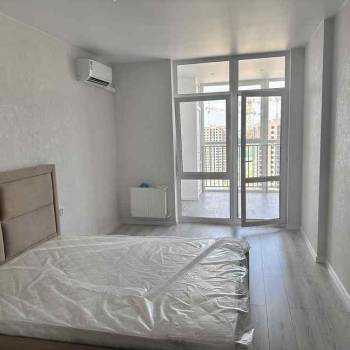 Сдается 2-х комнатная квартира, 82 м²