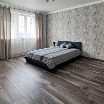 Продается 1-комнатная квартира, 41,8 м²