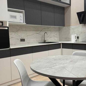 Сдается 1-комнатная квартира, 43 м²