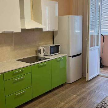 Сдается 1-комнатная квартира, 49 м²