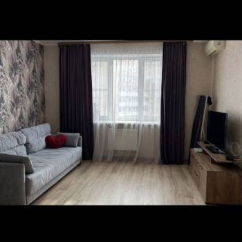 Продается 1-комнатная квартира, 43,8 м²