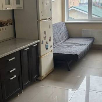 Продается 1-комнатная квартира, 46,7 м²