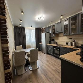 Продается 1-комнатная квартира, 37,5 м²