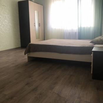 Сдается 1-комнатная квартира, 50 м²