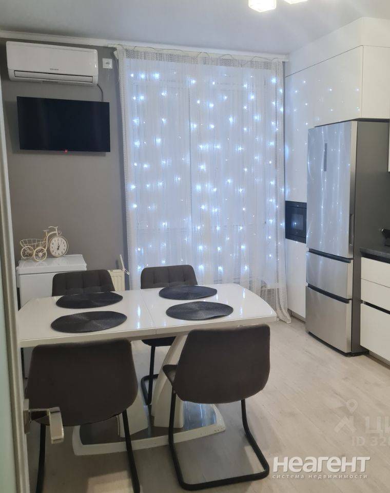 Продам 2-х к квартиру, п. Колосистый (ул. Ольденбуржская)