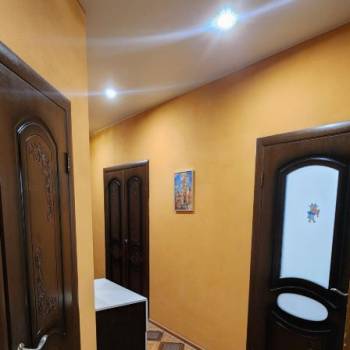 Сдается 2-х комнатная квартира, 76 м²