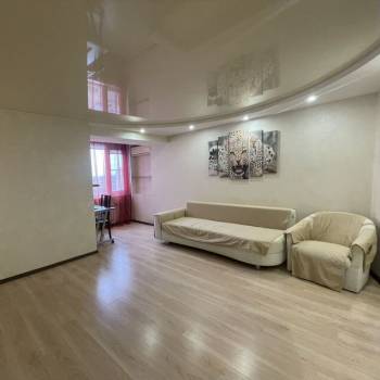 Сдается Многокомнатная квартира, 75 м²