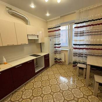 Сдается 1-комнатная квартира, 35,2 м²