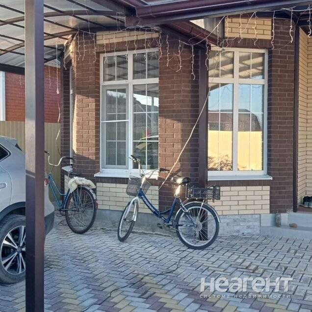 Продам дом, п. Новая Адыгея (ул. Красная)