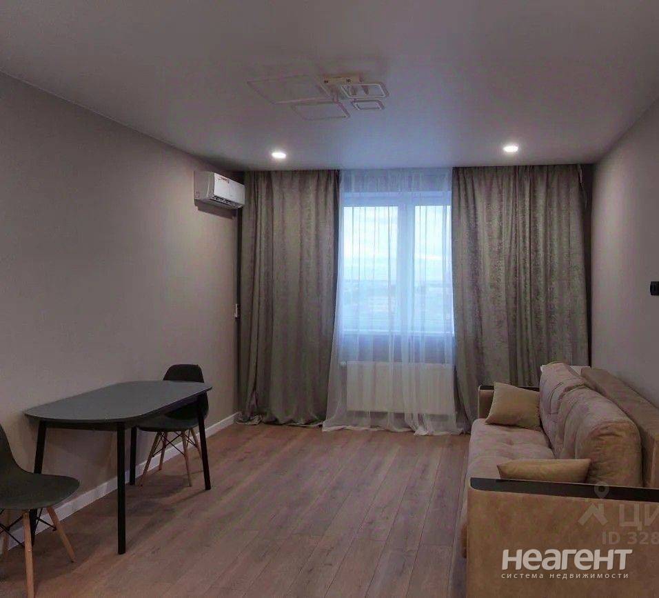 Сдам 2-х комнатную квартиру, ул. Уральская