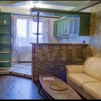 Сдается 1-комнатная квартира, 53 м²