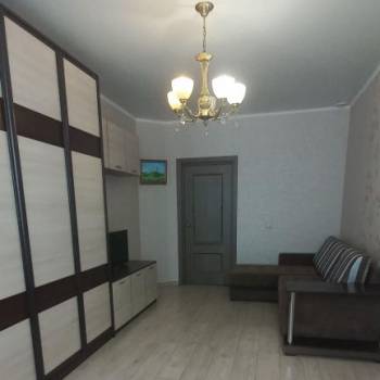 Продается 1-комнатная квартира, 46 м²