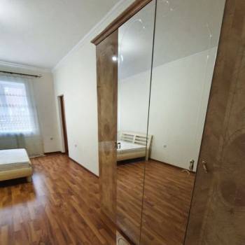 Сдается 1-комнатная квартира, 55,9 м²