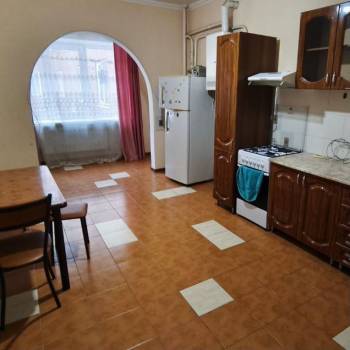 Сдается 1-комнатная квартира, 55,9 м²