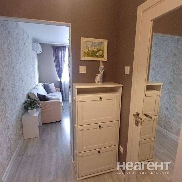 Продажа 1-к квартиры, п. Яблоновский, ул. Гагарина