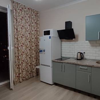 Сдается 1-комнатная квартира, 40 м²