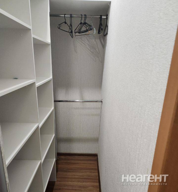 Сдаю 1-к квартиру, ЖК Акварели-2, ул. Тепличная