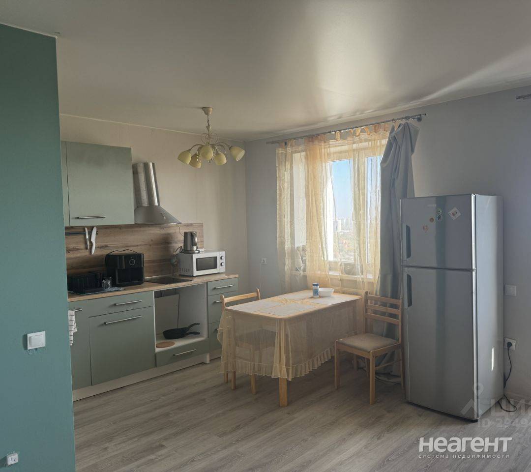 Продажа 2-х комнатной квартиры (ул. Бородинская)