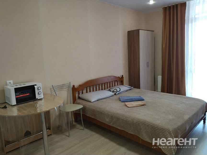 Сдается студия, п. Краснодарский (Адмирала Пустошкина бульвар)