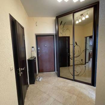 Продается 1-комнатная квартира, 47,3 м²