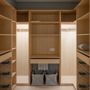 Продается Дом, 240 м²