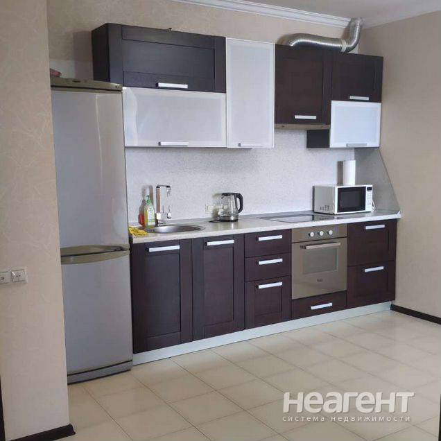 Продажа 2-х ком. квартиры, ул. Длинная, собственник