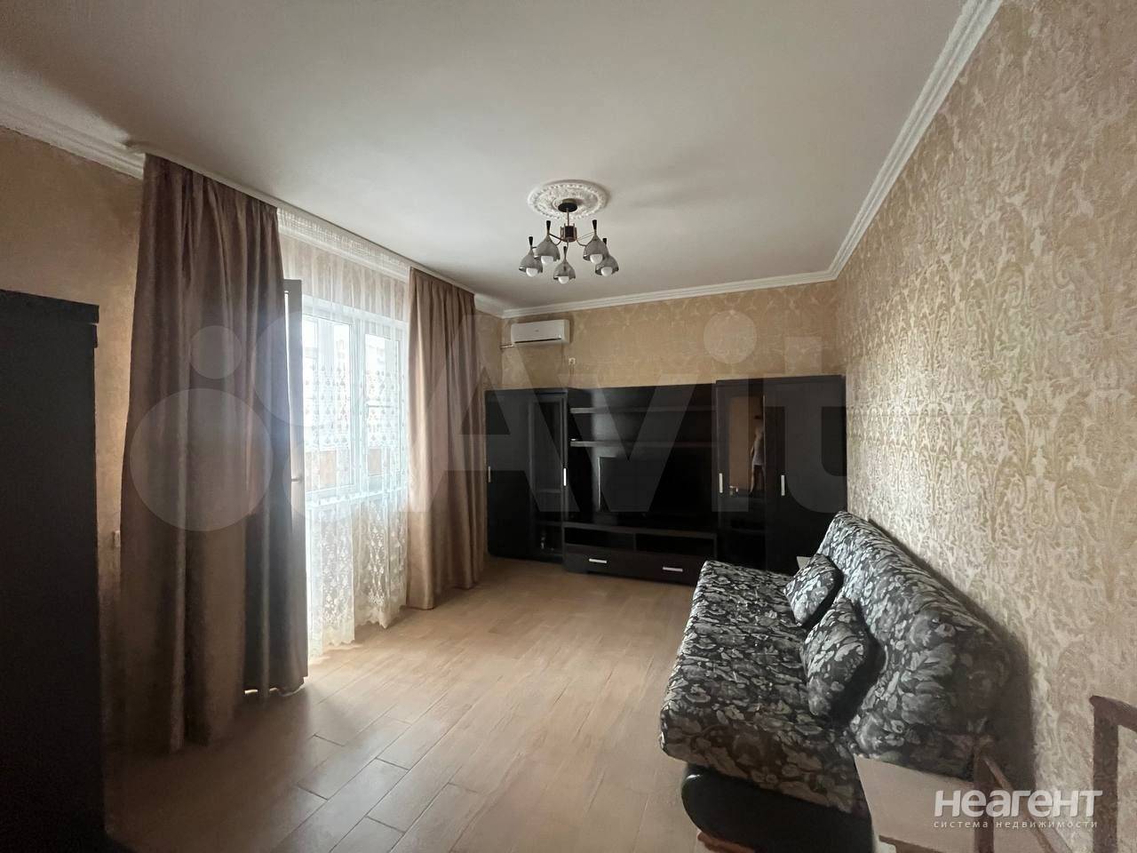 Сдаю 1-комн. квартиру, ФМР (ул. Новаторов)