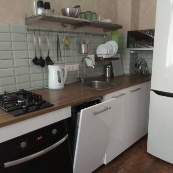 Продается 1-комнатная квартира, 42 м²