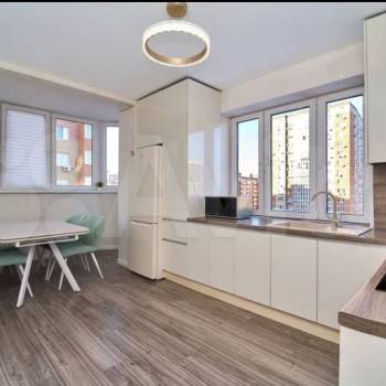 Продается 2-х комнатная квартира, 60 м²