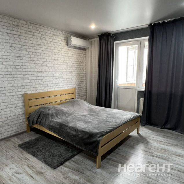 Продажа 1-комн. квартиры, СХИ, ул. Курская