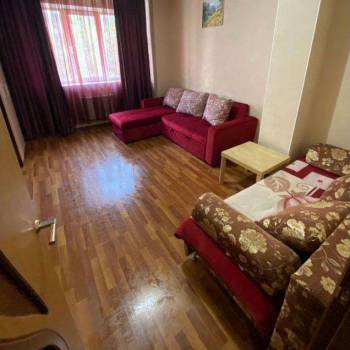 Сдается 1-комнатная квартира, 42 м²