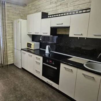 Сдается 1-комнатная квартира, 39,5 м²