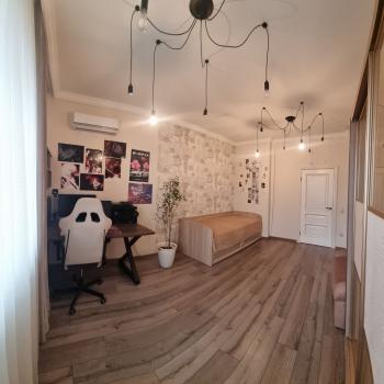 Продается 2-х комнатная квартира, 76 м²