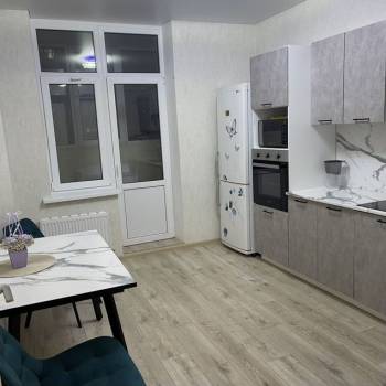 Сдается 1-комнатная квартира, 41 м²