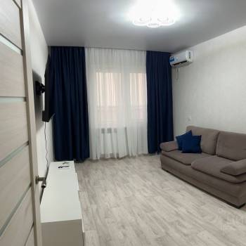 Сдается 1-комнатная квартира, 44 м²