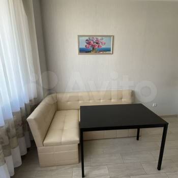 Сдается 1-комнатная квартира, 39 м²