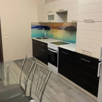 Сдается 1-комнатная квартира, 42 м²