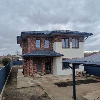 Продается Дом, 256 м²