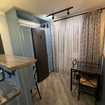 Сдается 1-комнатная квартира, 43 м²