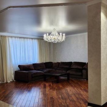 Продается 3-х комнатная квартира, 127,2 м²