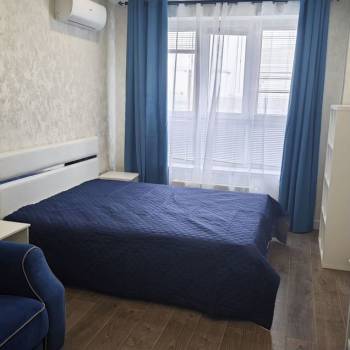 Сдается 1-комнатная квартира, 43 м²