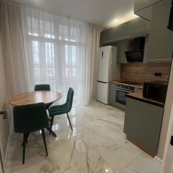 Сдается 1-комнатная квартира, 35 м²